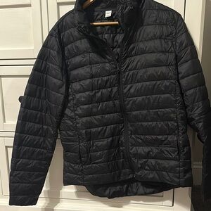 Women’s Black Puffer Jacket